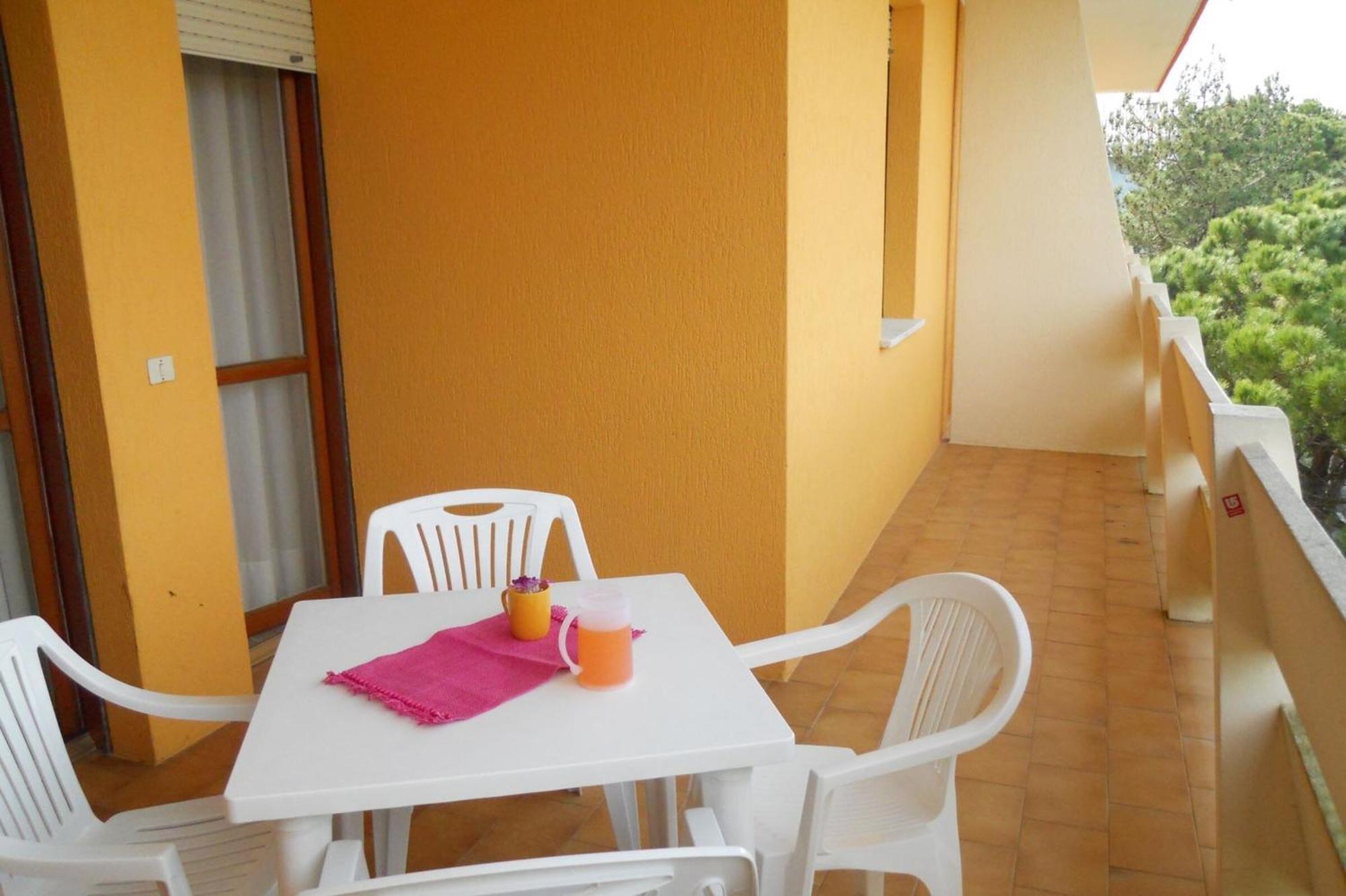 Bright Flat With A Wide Terrace - Beahost Rentals Bibione Luaran gambar